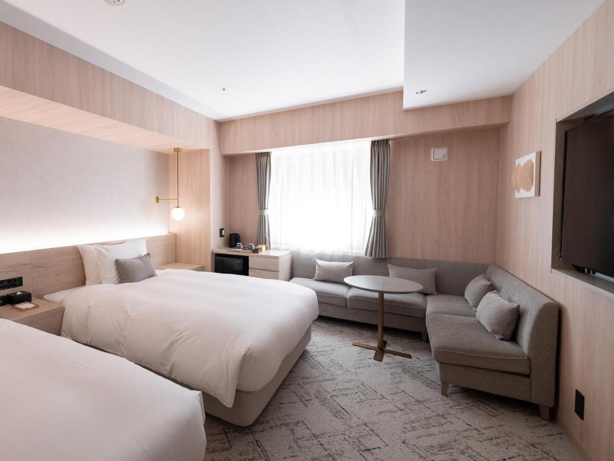 Hotel The Leben Oszaka Kültér fotó